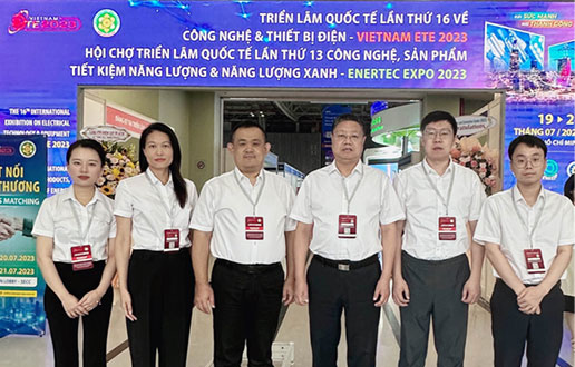 海阔天高 ，，“颐越”千里